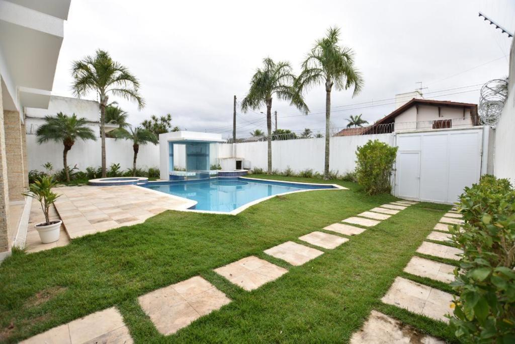 Casa Com Piscina A 150M Da Praia Da Enseada Гуаружа Экстерьер фото
